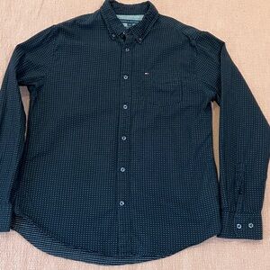 Tommy Hilfiger med men’s black Button-Down Shirt